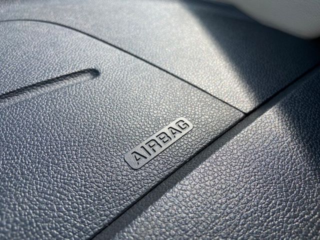 2012 SKODA FABIA 1.6  5人座掀背車/原版/一手車/認證/大空間  第12張相片