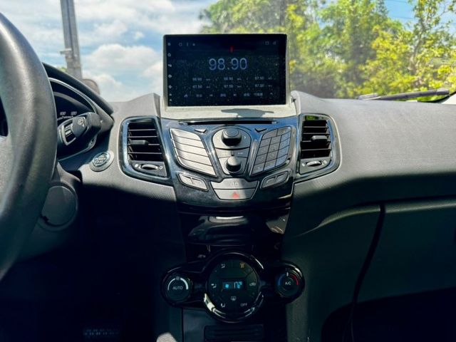 永旭優質好車  2016 Fiesta EcoBoost  運動型  渦輪增壓 免鑰匙啟動 恆溫 安卓影音  第7張相片