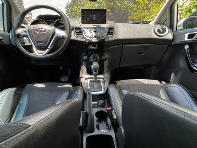 永旭優質好車  2016 Fiesta EcoBoost  運動型  渦輪增壓 免鑰匙啟動 恆溫 安卓影音  第8張相片