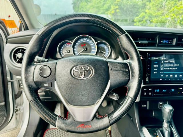 2017 ALTIS 經典版 免鑰匙 恆溫 定速 方向盤快控鍵 影音多媒體 循跡防滑  第4張相片