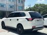 2015 Mitsubishi Outlander 2.4 恆溫空調  方向盤快控鍵  定速巡航  中控螢幕 倒車影像  第2張縮圖