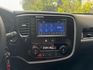 2015 Mitsubishi Outlander 2.4 恆溫空調  方向盤快控鍵  定速巡航  中控螢幕 倒車影像  第5張縮圖