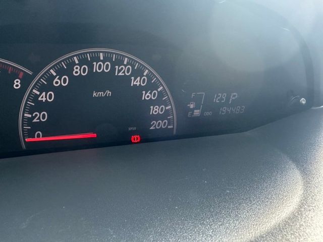 2011 Toyota Yaris 1.5 G 恆溫空調  電動摺疊後視鏡 方向盤快控鍵 CD音響主機  第3張相片