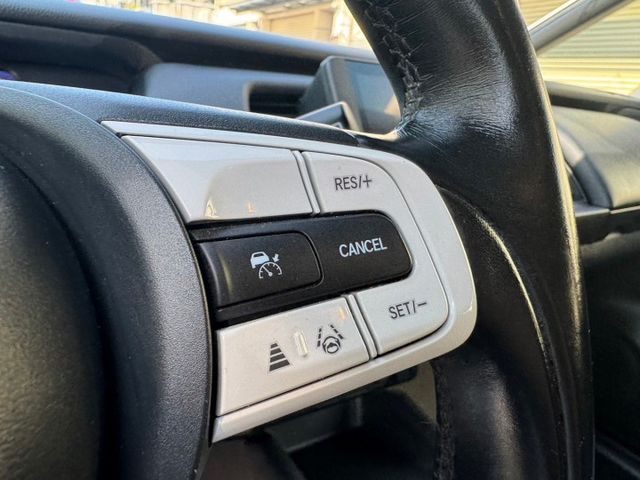 2022 Honda Fit Home汽油版 免鑰匙 方向盤快控鍵  定速  換檔撥片 循跡防滑控制系統  第6張相片