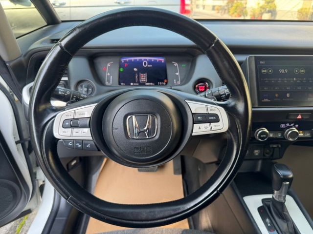 2022 Honda Fit Home汽油版 免鑰匙 方向盤快控鍵  定速  換檔撥片 循跡防滑控制系統  第7張相片