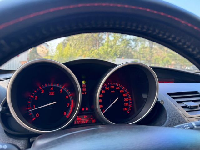 2011 Mazda 3 5D 2.0 免鑰匙啟動 方向盤快控鍵 恆溫 天窗 換檔撥片 影音多媒體  第5張相片