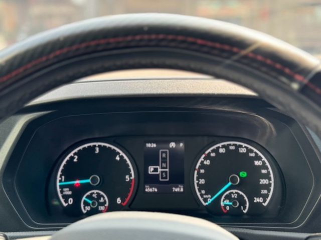2023 Ford Tourneo Connect 2.0玩樂版 方向盤快控鍵 換檔撥片 定速巡航 循跡防滑  第5張相片