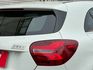 2017 M-Benz A-Class A180 方向盤快控鍵 換檔撥片 駕駛座電動調整 免鑰匙啟動 定速  第4張縮圖