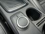 2017 M-Benz A-Class A180 方向盤快控鍵 換檔撥片 駕駛座電動調整 免鑰匙啟動 定速  第10張縮圖