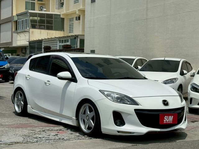 2012 Mazda 3 5D 2.0頂級版 電動天窗 定速巡航 換檔撥片 方向盤快控鍵 免鑰匙啟動  第1張相片