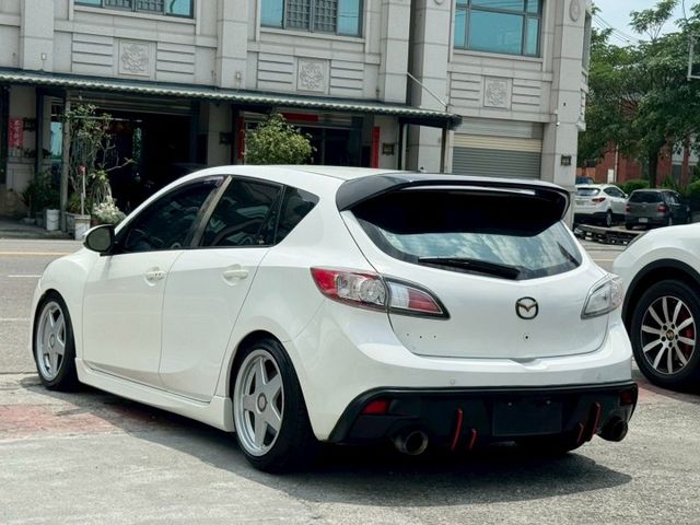 2012 Mazda 3 5D 2.0頂級版 電動天窗 定速巡航 換檔撥片 方向盤快控鍵 免鑰匙啟動  第2張相片