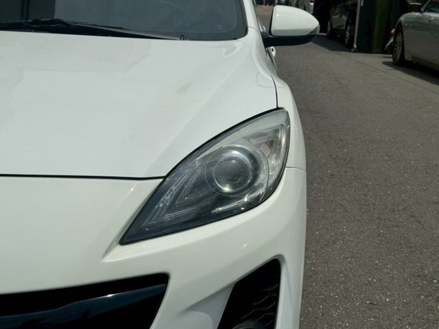 2012 Mazda 3 5D 2.0頂級版 電動天窗 定速巡航 換檔撥片 方向盤快控鍵 免鑰匙啟動  第3張相片