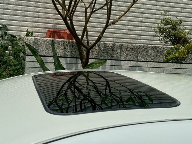 2012 Mazda 3 5D 2.0頂級版 電動天窗 定速巡航 換檔撥片 方向盤快控鍵 免鑰匙啟動  第6張相片