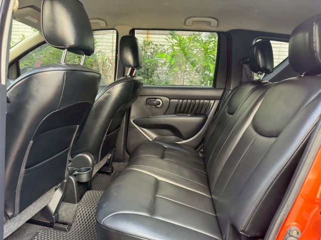 2013 Nissan Livina 1.6  免鑰匙啟動 恆溫空調  影音多媒體  抬頭顯示器  第10張相片