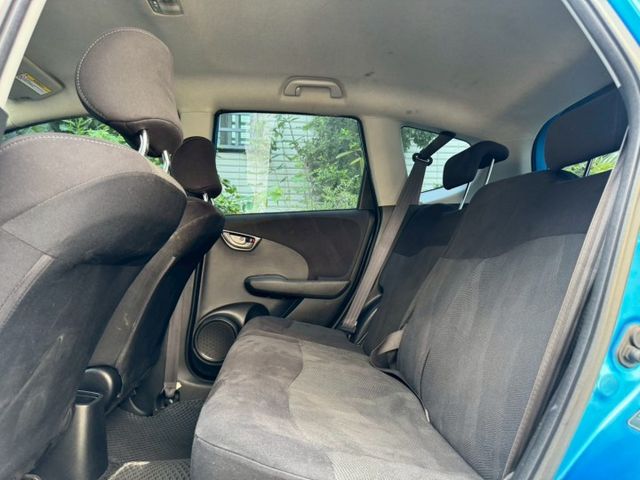 2009 Honda Fit VTi-S 安卓影音  撥片換檔  倒車影像  絨布座椅  第6張相片