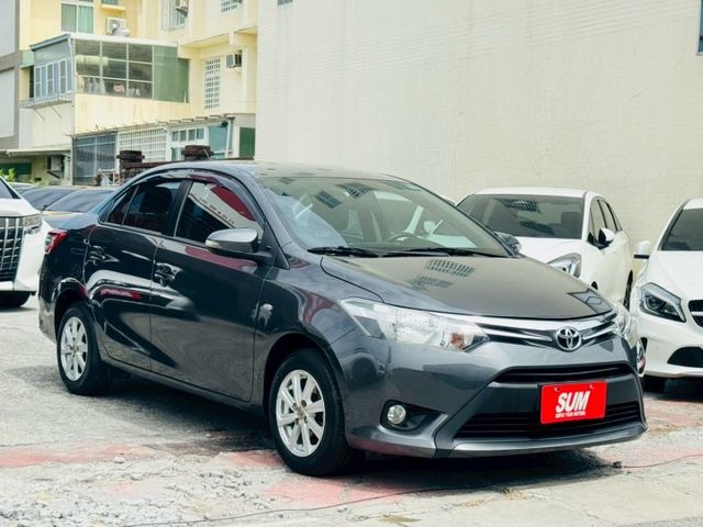 2016 Toyota Vios 1.5雅緻  CD音響主機  倒車影像 後霧燈  第1張相片