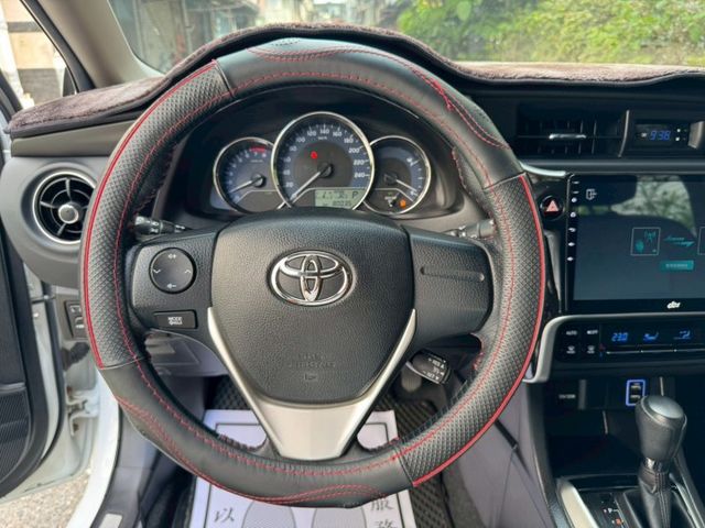 2017 Toyota Corolla Altis 1.8  免Key 恆溫空調 定速巡航 循跡防滑 安卓影音 倒車影像  第6張相片