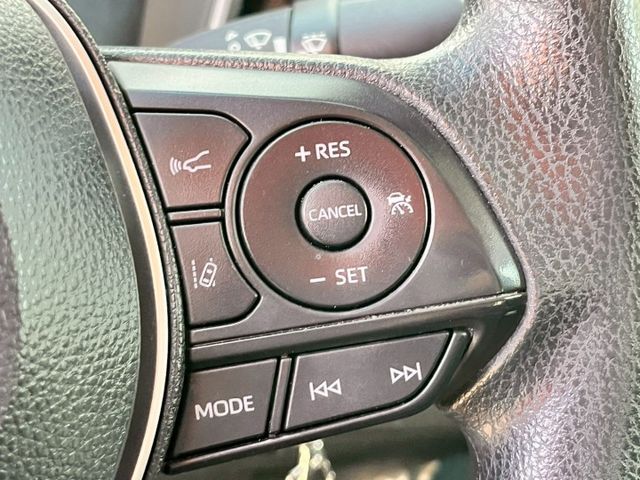 2022 Toyota Corolla Altis 1.8經典  方向盤快控鍵  定速巡航  循跡防滑  胎壓監控  第6張相片