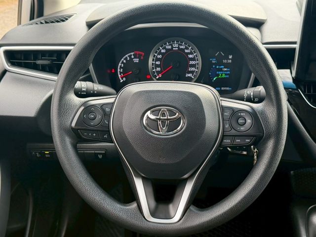 2021 Toyota Corolla Altis 1.8經典  方向盤快控鍵 定速巡航 胎壓監控 遠光燈自動控制  第6張相片
