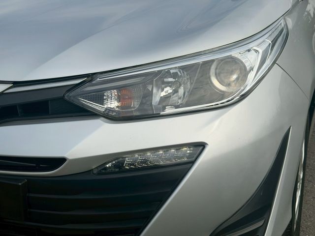 2019 Toyota Vios 1.5經典  循跡防滑 ISOFIX兒童安全椅固定  後視鏡方向指示燈  第3張相片