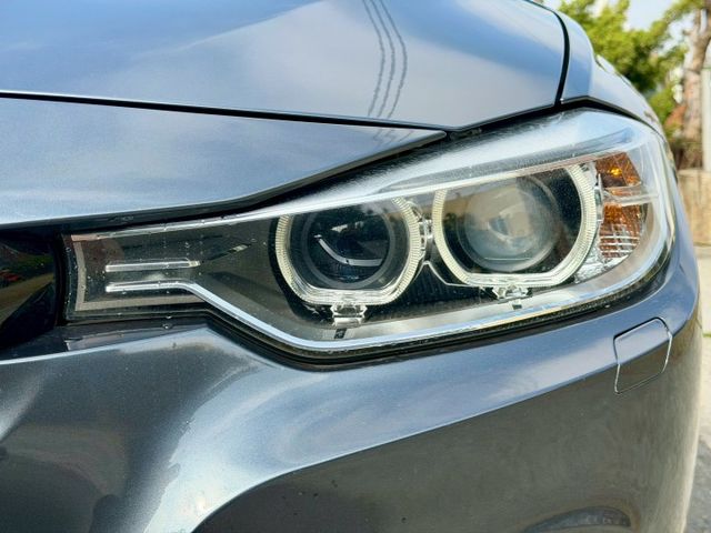 2013 BMW 3-Series Sedan 316i 總代理  免鑰匙 HID頭燈 方向盤快控鍵 恆溫空調  第3張相片