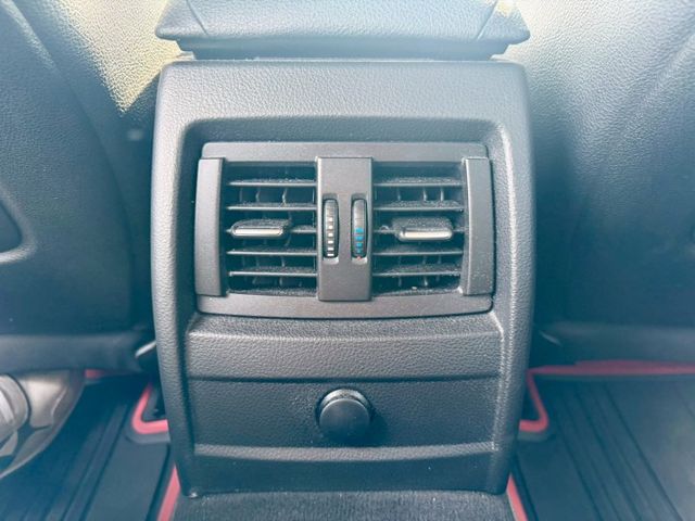 2013 BMW 3-Series Sedan 316i 總代理  免鑰匙 HID頭燈 方向盤快控鍵 恆溫空調  第10張相片