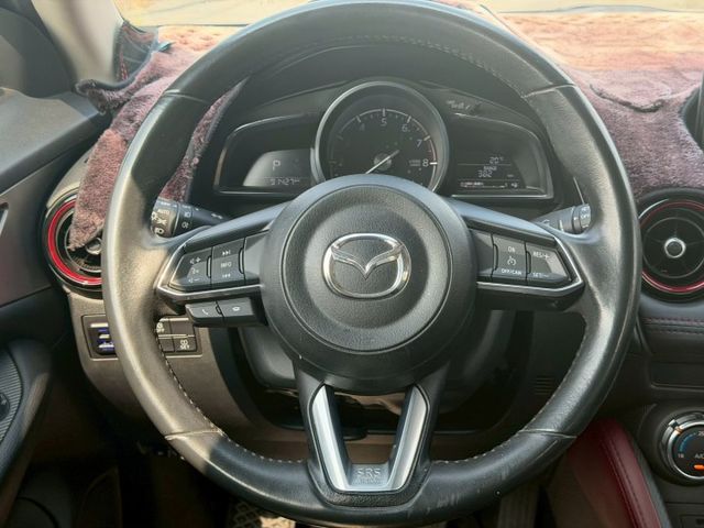 2018 Mazda CX-3 2.0 SKY-G頂級型  免鑰匙啟動  方向盤快控鍵 定速巡航 車道偏離警示  第5張相片