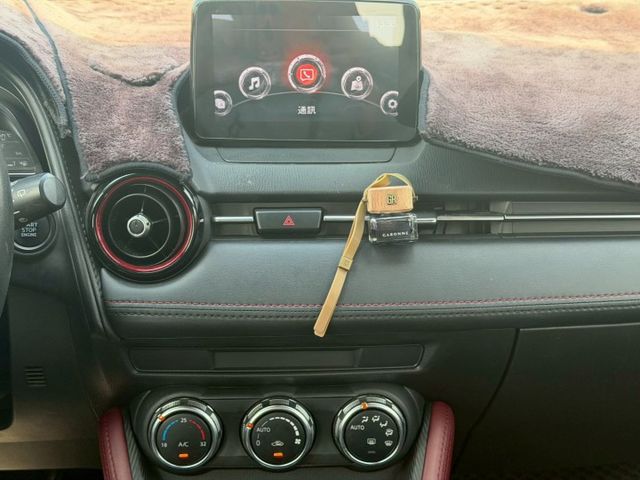 2018 Mazda CX-3 2.0 SKY-G頂級型  免鑰匙啟動  方向盤快控鍵 定速巡航 車道偏離警示  第6張相片