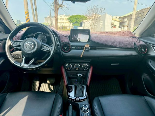2018 Mazda CX-3 2.0 SKY-G頂級型  免鑰匙啟動  方向盤快控鍵 定速巡航 車道偏離警示  第10張相片