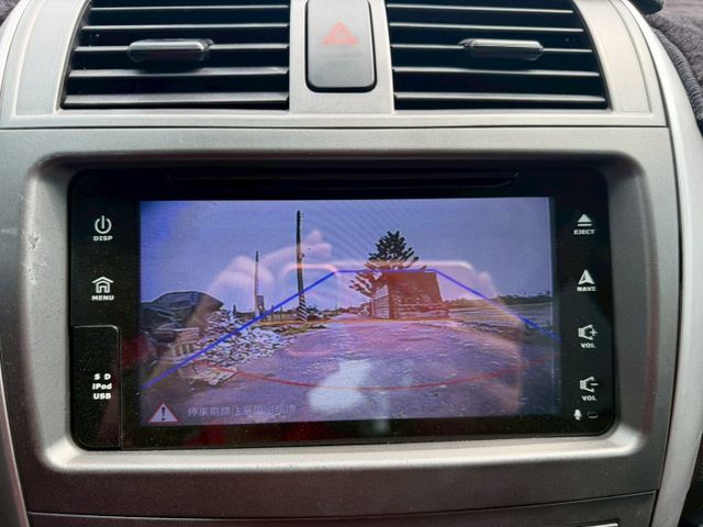 2013 Toyota Corolla Altis 1.8 E 定速巡航 恆溫空調  倒車影像  第7張相片