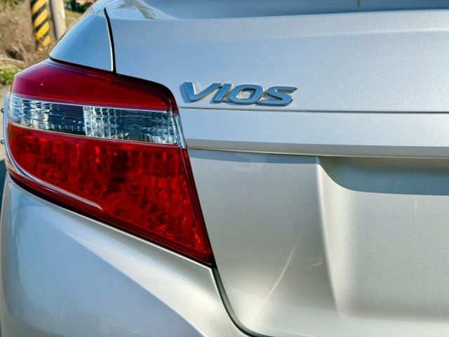 2015 Toyota Vios 1.5雅緻 後霧燈 CD音響主機  國民神車 省油省稅  適合新手入門款  第4張相片