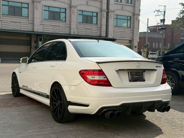 2013 C-CLASS SEDAN W204 【C250】方向盤快控鍵 定速巡航 電動天窗 電動座椅  第2張相片