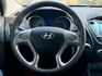 2012 Hyundai ix35 2.4  4WD 車頂行李架 方向盤快控鍵 恆溫空調 定速巡航 循跡防滑  第6張縮圖