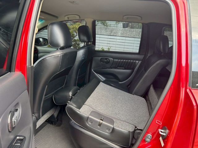 2015 Nissan Livina 1.6  恆溫空調  安卓影音 倒車影像  車頂行李架  第11張相片