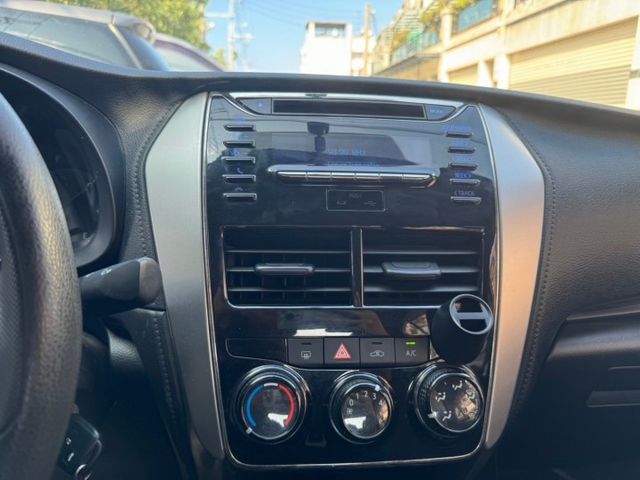 2020 Toyota Vios 1.5雅緻  認證車 原鈑件 循跡防滑控制系統  CD音響主機  第7張相片
