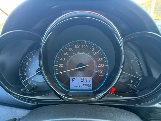 2015 Toyota Vios 1.5雅緻 後霧燈 CD音響主機  國民神車 省油省稅  適合新手入門款  第5張相片