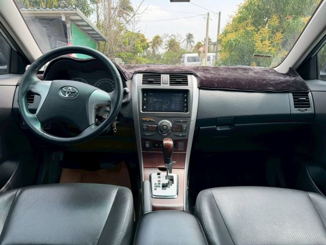 2013 Toyota Corolla Altis 1.8 E 定速巡航 恆溫空調  倒車影像  第11張相片