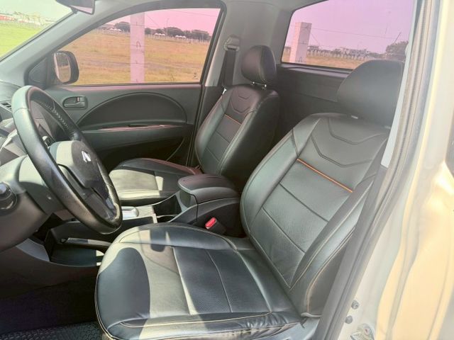 2020  ZINGER PICKUP 皮卡貨車 晶鑽型 一體式鈑金貨台 定速巡航 360度環景  曜日日行燈  第10張相片
