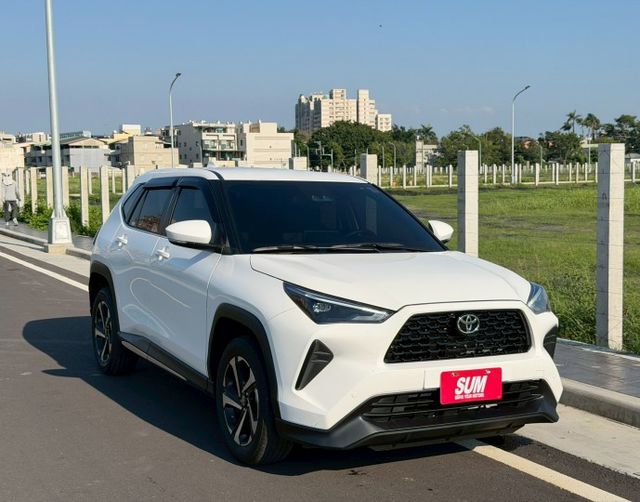 2024 Toyota Yaris Cross 1.5酷動版 免KEY 方向盤快控鍵 恆溫空調 循跡防滑 胎壓監控  第1張相片