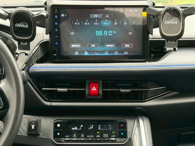 2024 Toyota Yaris Cross 1.5酷動版 免KEY 方向盤快控鍵 定速巡航 恆溫空調 循跡防滑  第8張相片