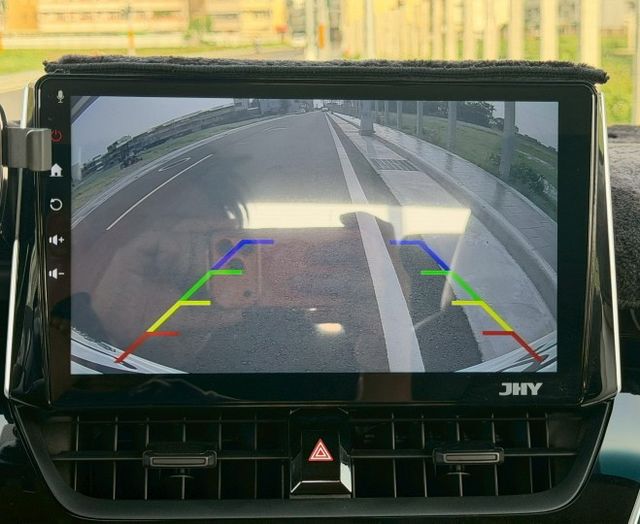 2020 Toyota Corolla Altis 1.8 定速巡航 方向盤快控鍵 恆溫空調 胎壓監控  第7張相片