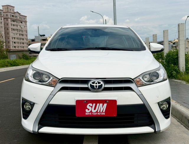 2015 Toyota Yaris 1.5 經典  省油 耐開 好停車 代步車 通勤車  新手 首選之一  第3張相片