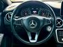 2017 M-Benz A-Class A180 方向盤快控鍵  恆溫空調  定速巡航  駕駛座位置記憶 電動座椅  第4張縮圖
