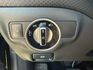 2017 M-Benz A-Class A180 方向盤快控鍵  恆溫空調  定速巡航  駕駛座位置記憶 電動座椅  第8張縮圖