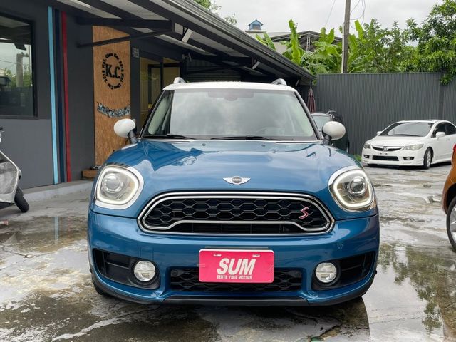 Apple car play，定速，影音主機（原廠升級高階EVO主機），自動停車，免鑰匙系統，HK音響，抬顯  第4張相片