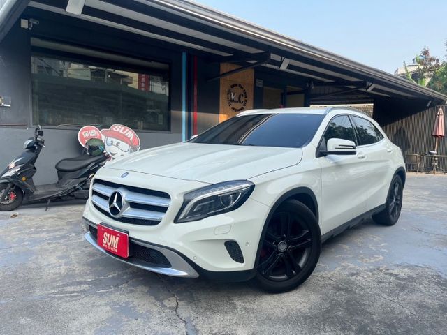 Benz 賓士GLA-Class 2015年中古車的價格-FindCar 找車網