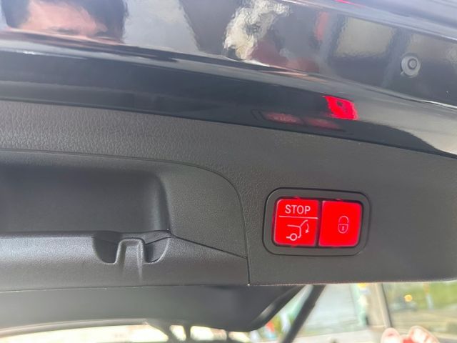 前後GLE63空力套件、多光束智慧頭燈、免鑰匙系統（摸門）、氣氛燈、四驅、Burmester音響、全景天窗、盲點偵測、加  第8張相片