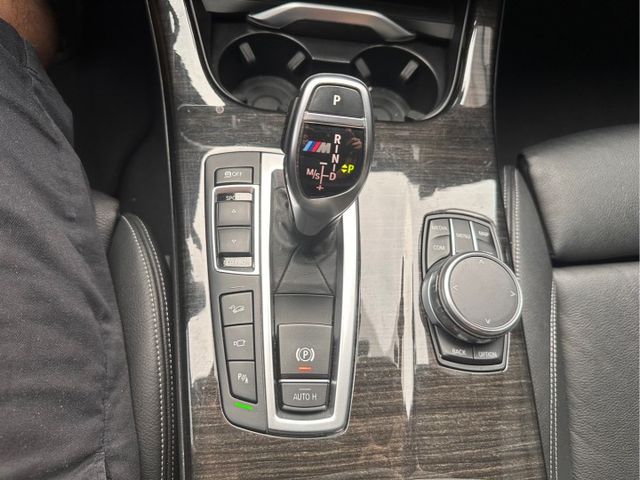 原廠M40i套件、360P、5AT輔助駕駛套件（ACC)、H/K環繞音響、運動化黑頂棚、環景系統、Car Play  第13張相片