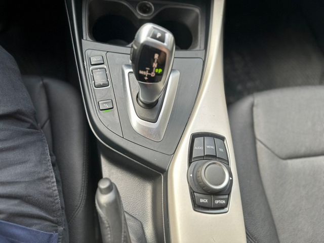 里程保證、電動記憶座椅、定速，免鑰匙系統，車道偏移輔助系統、倒車影像， 行車記錄器、主動安全預防系統、兒童安全座椅  第15張相片