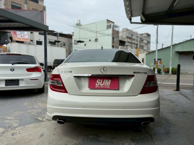 里程保證、AMG套件、天窗、全新大螢幕安卓機、CarPlay、電動記憶座椅、方向盤快控鍵、定速、斜坡起步輔、主動安全預防  第5張相片